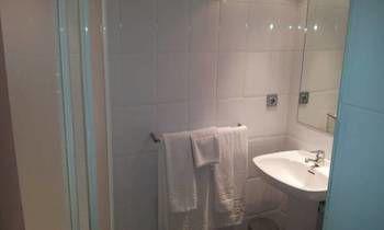 Santa Ana Guest house *
