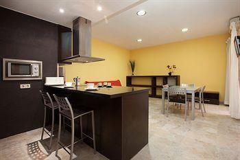 Ramblas Liceu Apartment *