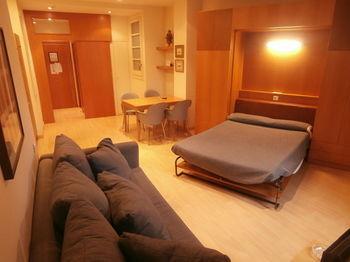Sant Jordi Santa Anna Apartamento Barcelona