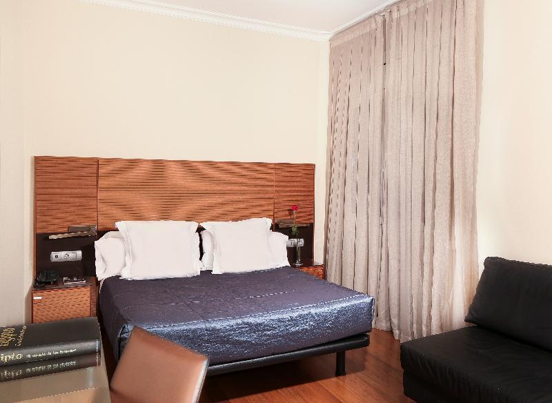 Astoria 3*
