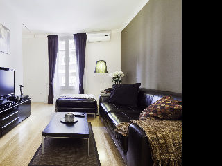 Around Exclusive Hotel