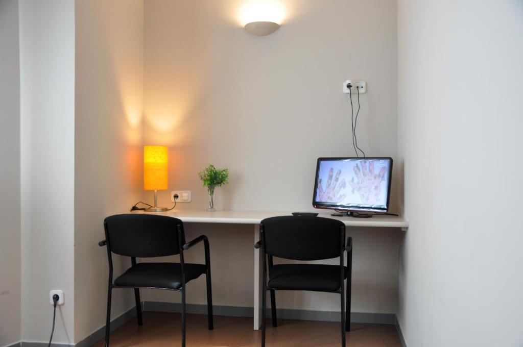 Residencia D'investigadors Hostal
