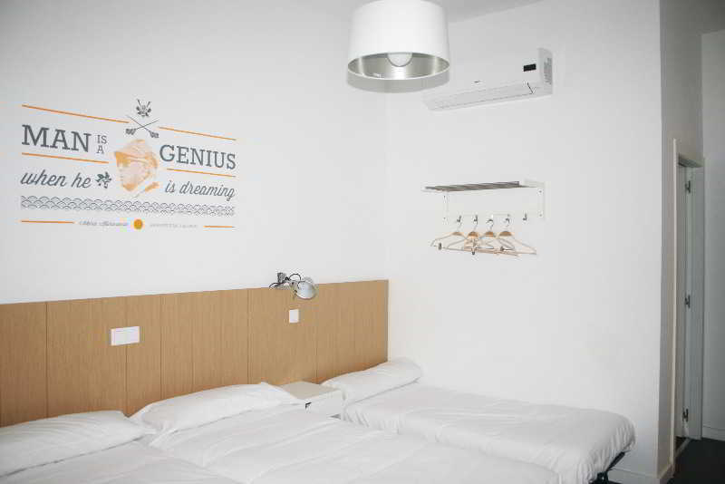 Bypillow Ramblas (adults Only) Pensión 2*