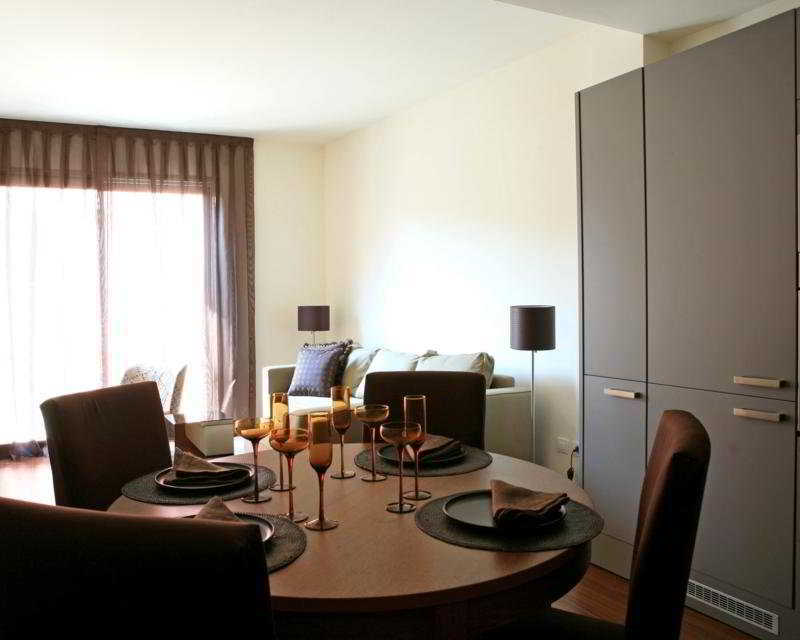 Med Aparts Bas Apartamento *