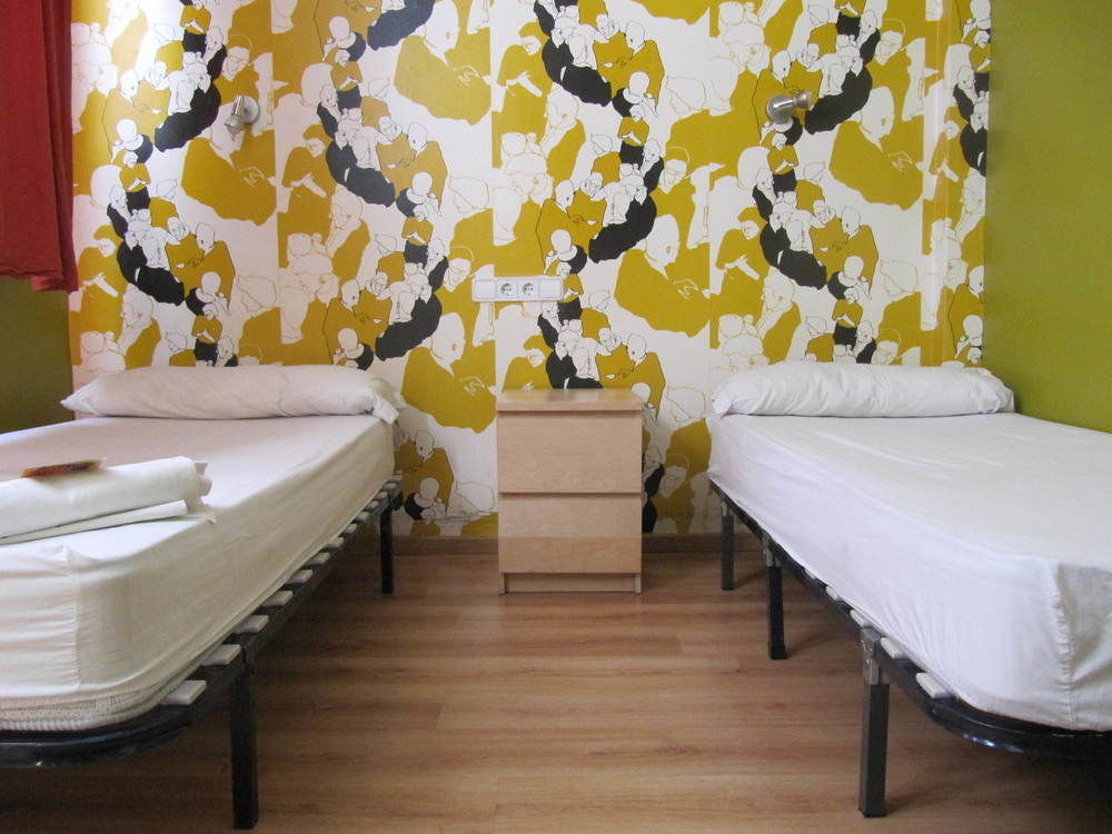 Garden House By Feetup Hostal *