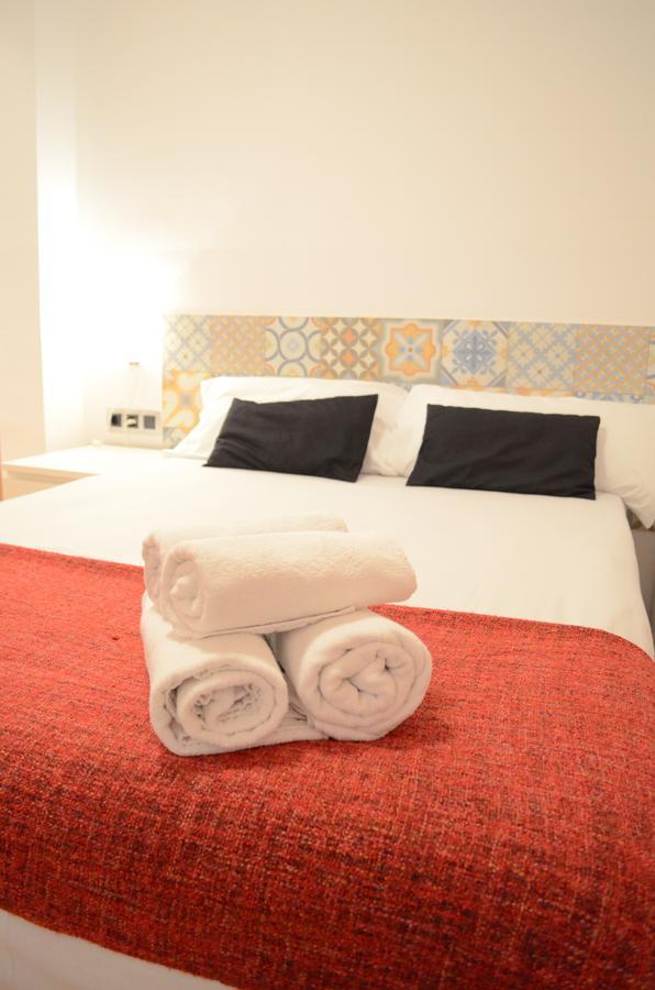 Poble Sec Apartamento *