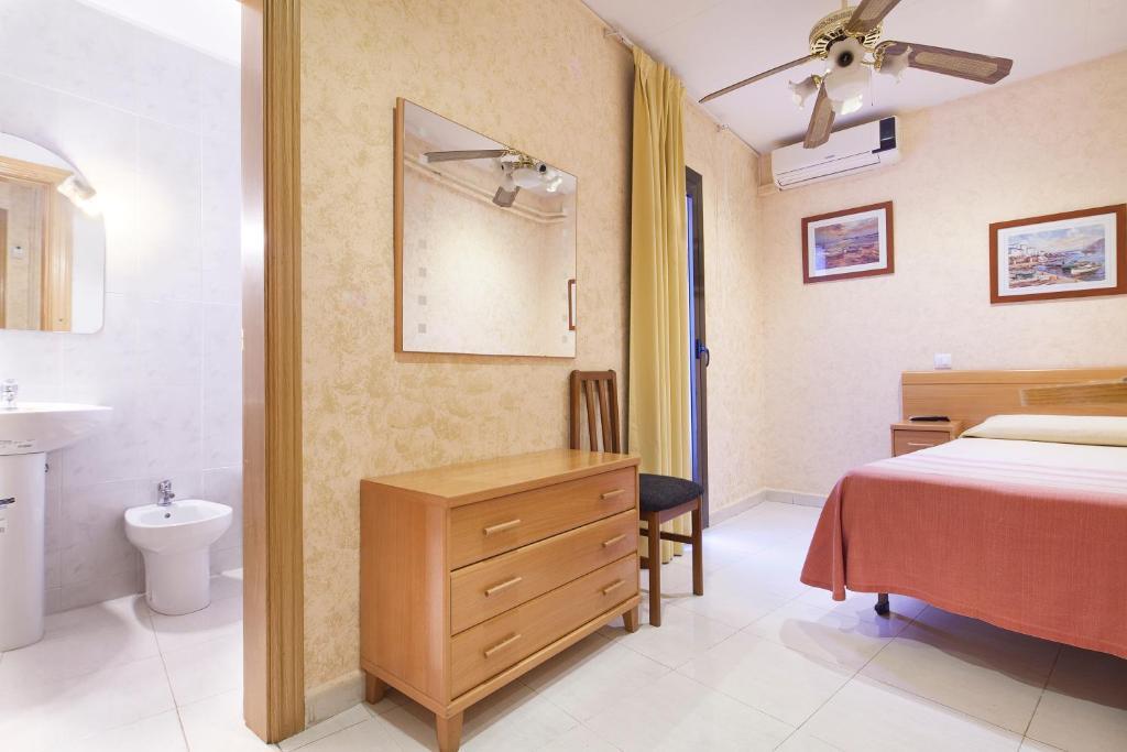 Hotel Fornos - Barcelona