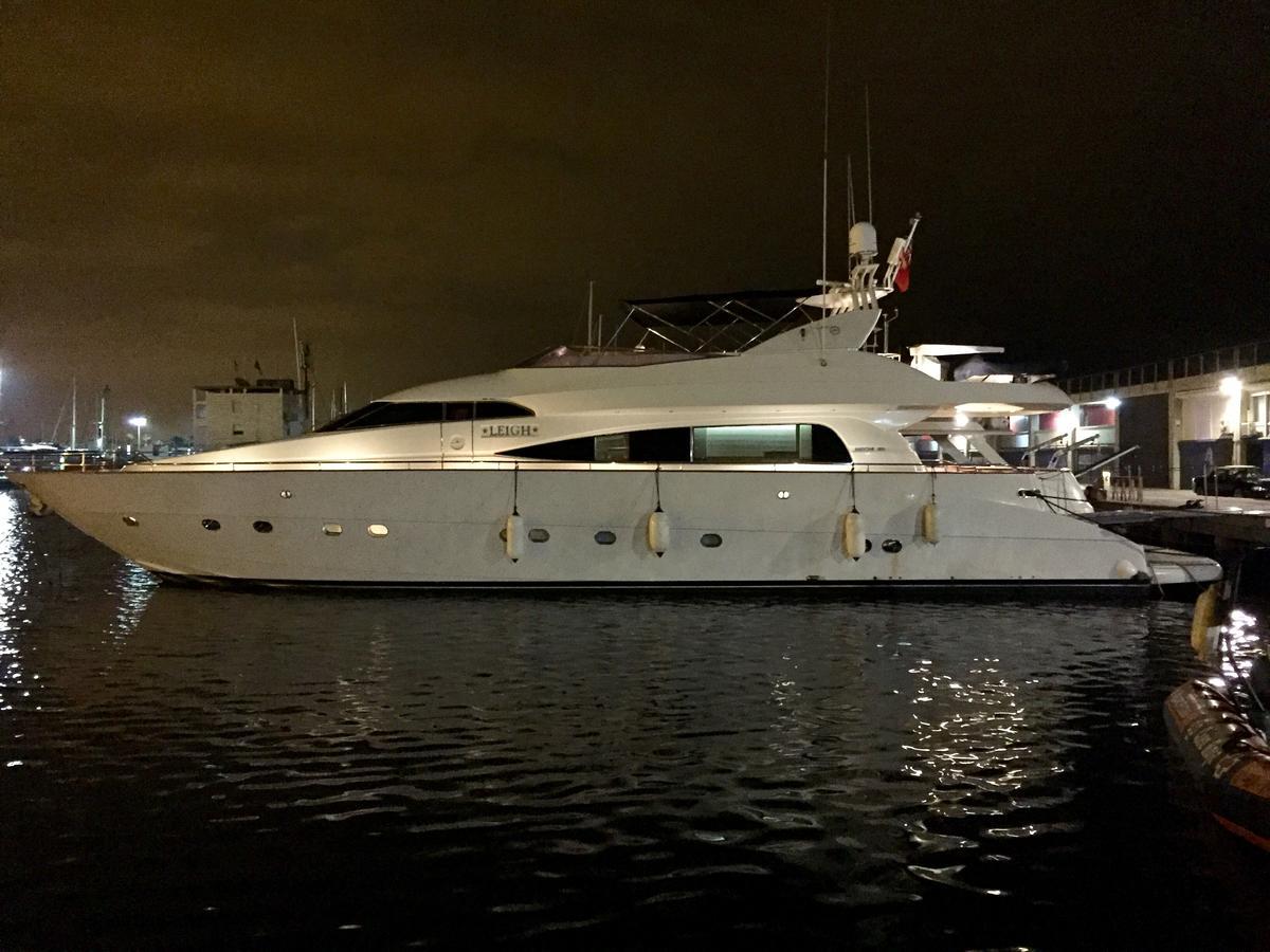 Leigh Yacht Hotel en barco *