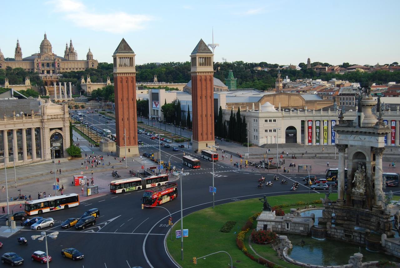 Apartamento Aparteasy - Plaza España Deluxe