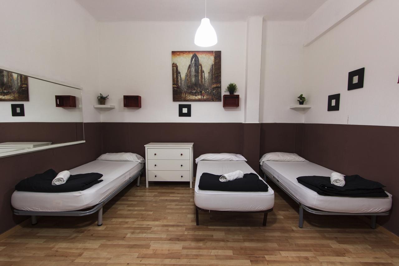 Hostal Break N Bed Barcelona