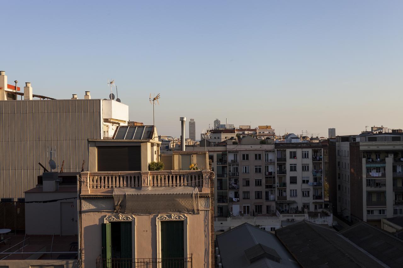 Ab Sagrada Familia
