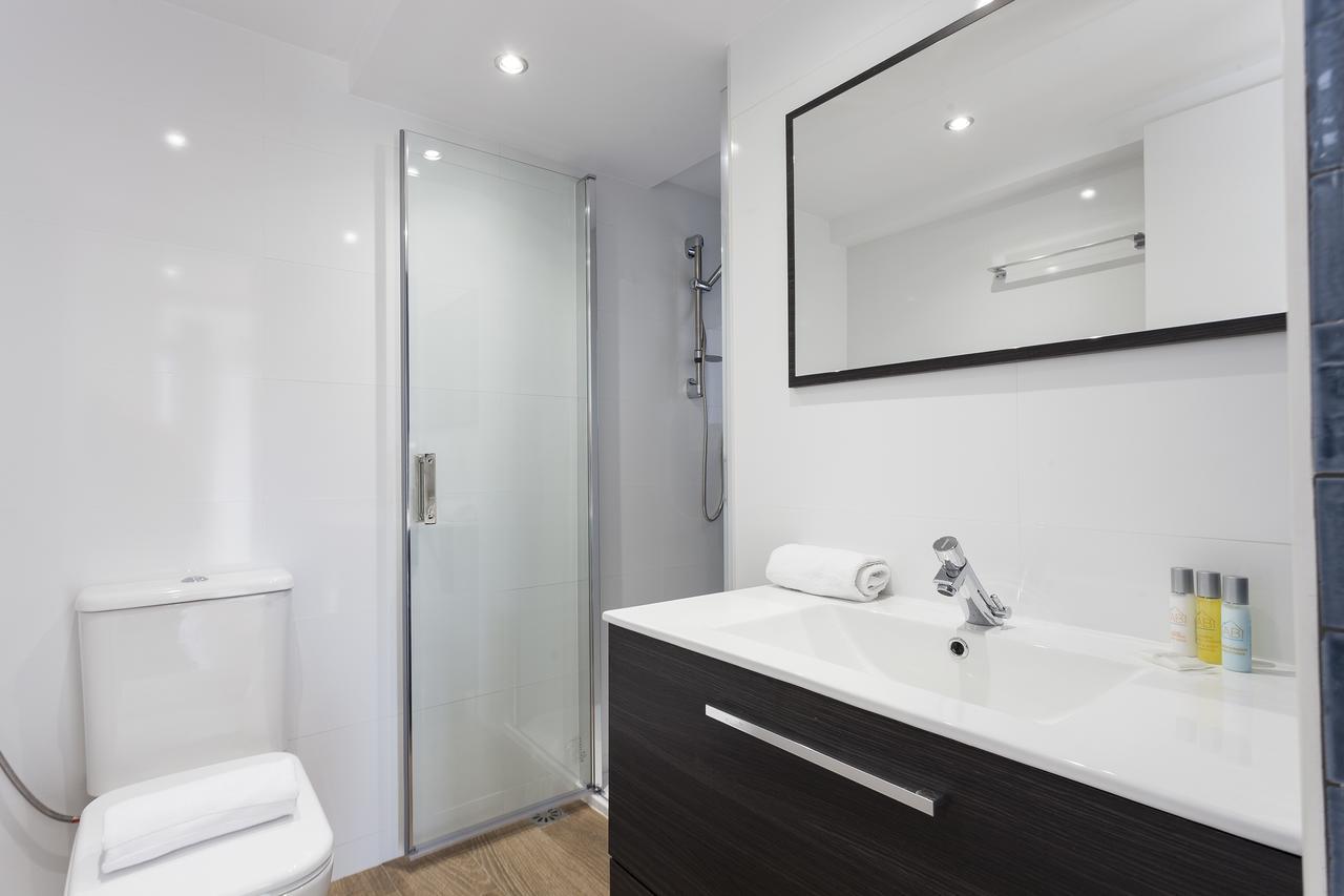 Ab Paral-Lel Spacious Apartments *