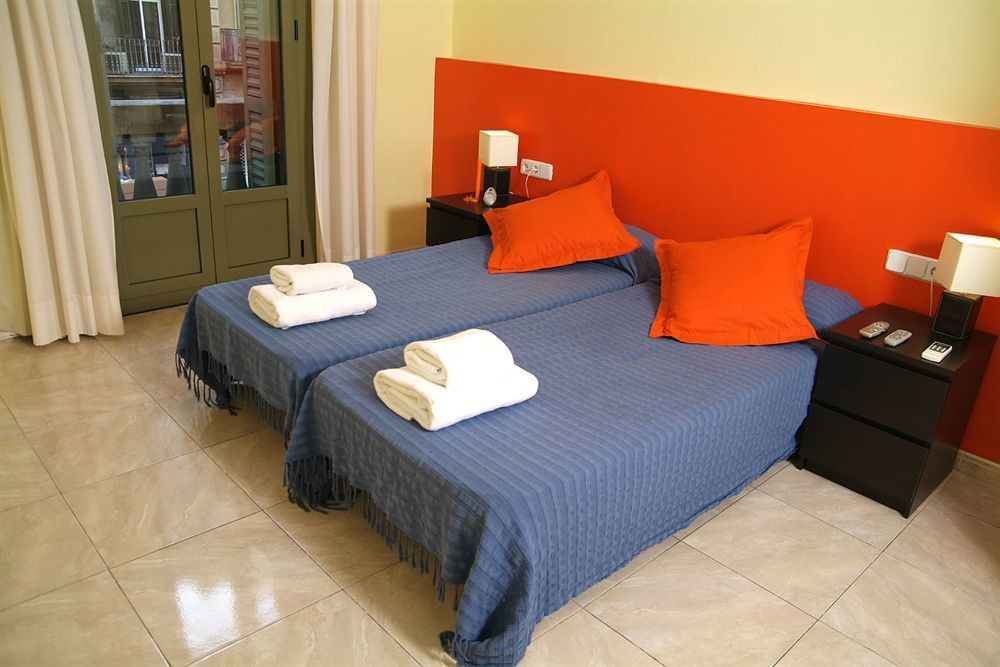 Centre Guest house 2*