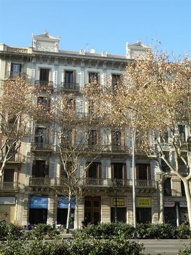 Center Gran Via Hotel *