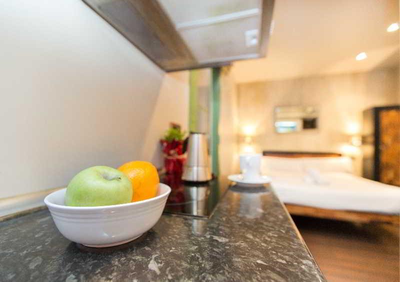 Ainb Born-dames Apartamento