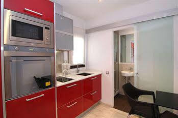 Hotel Portaferrissa 3*