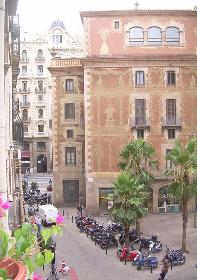 Pensión Del Palau 2*