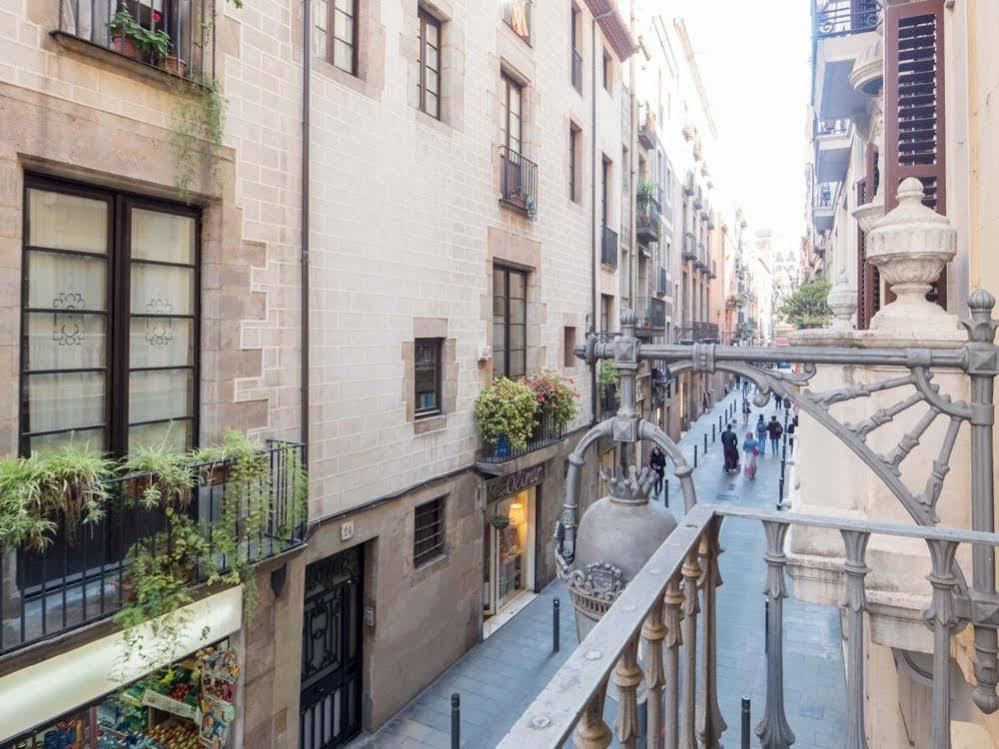 Plaza Catalunya Rent * Barcelona