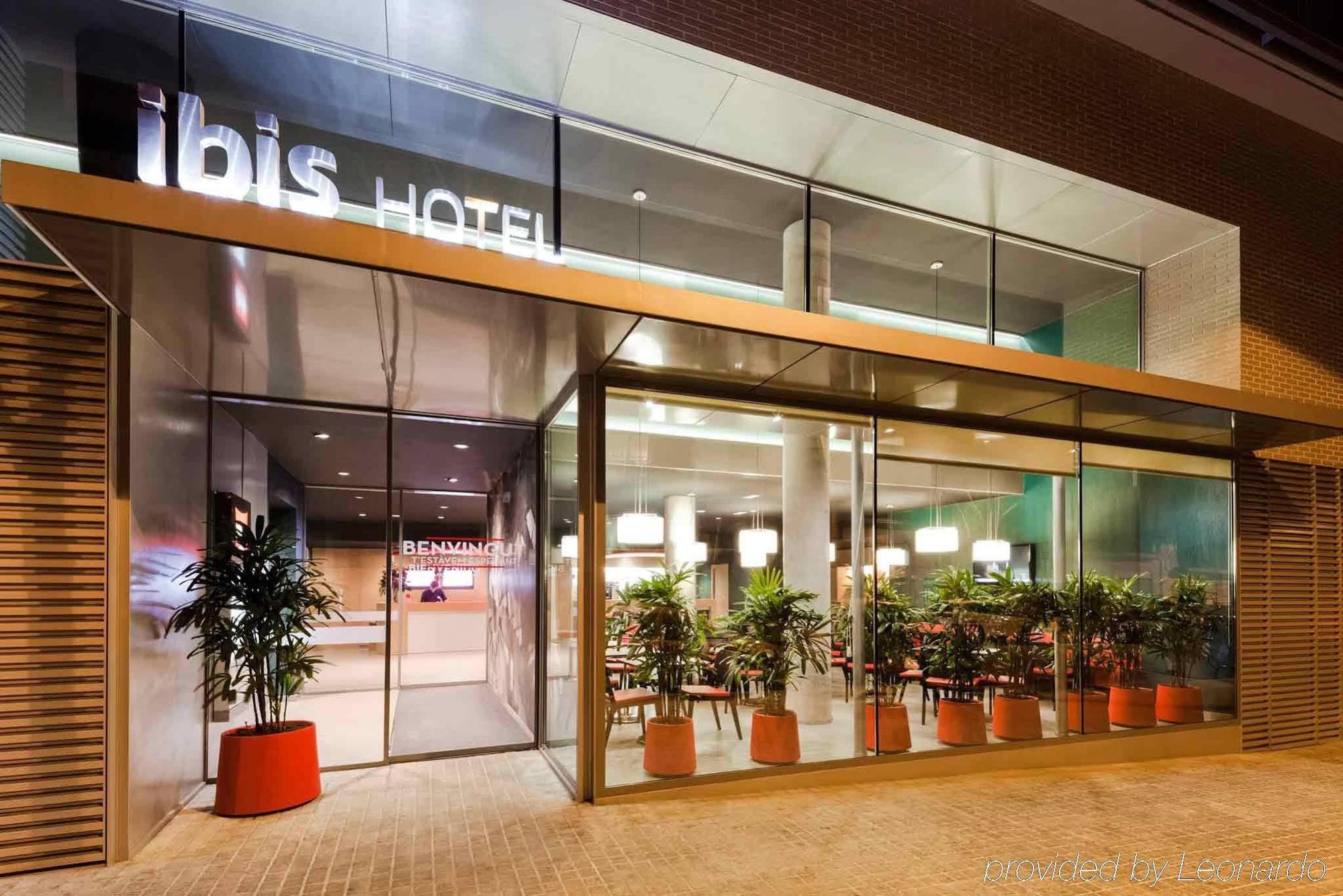 Hotel Ibis Centro 2*