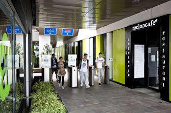 Hotel Residencia Melon District Marina Barcelona