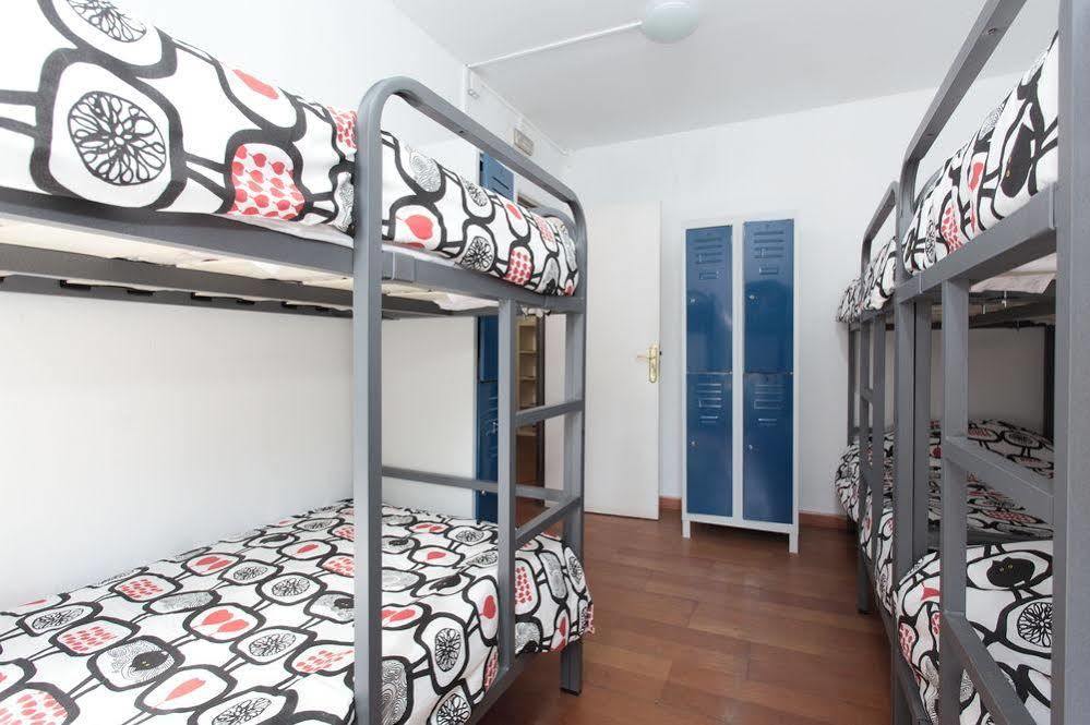 Arc House Hostal