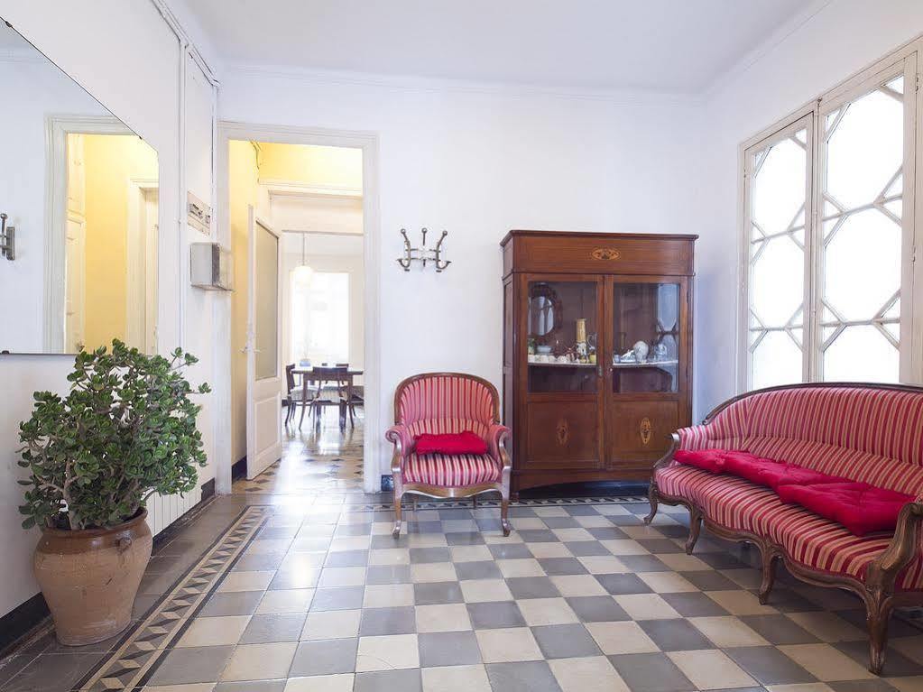 Around Exclusive 4* Barcelona