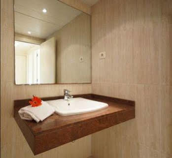 The Lonely Chimney Apartment Barcelona