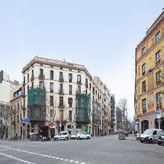 Around Exclusive 4* Barcelona