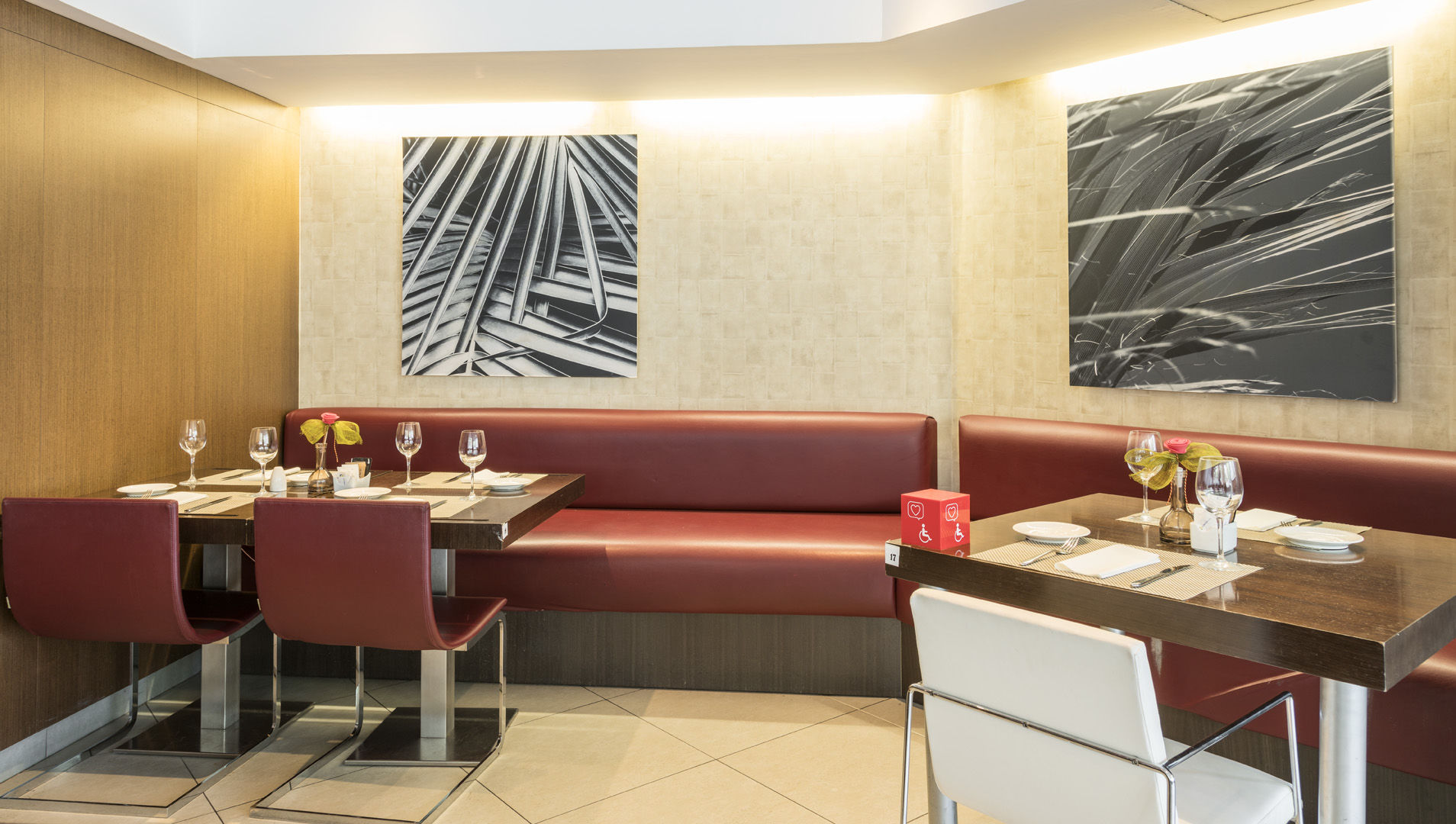 Ilunion Auditori Hotel
