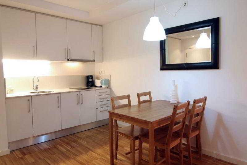 Borne Building Apartamento
