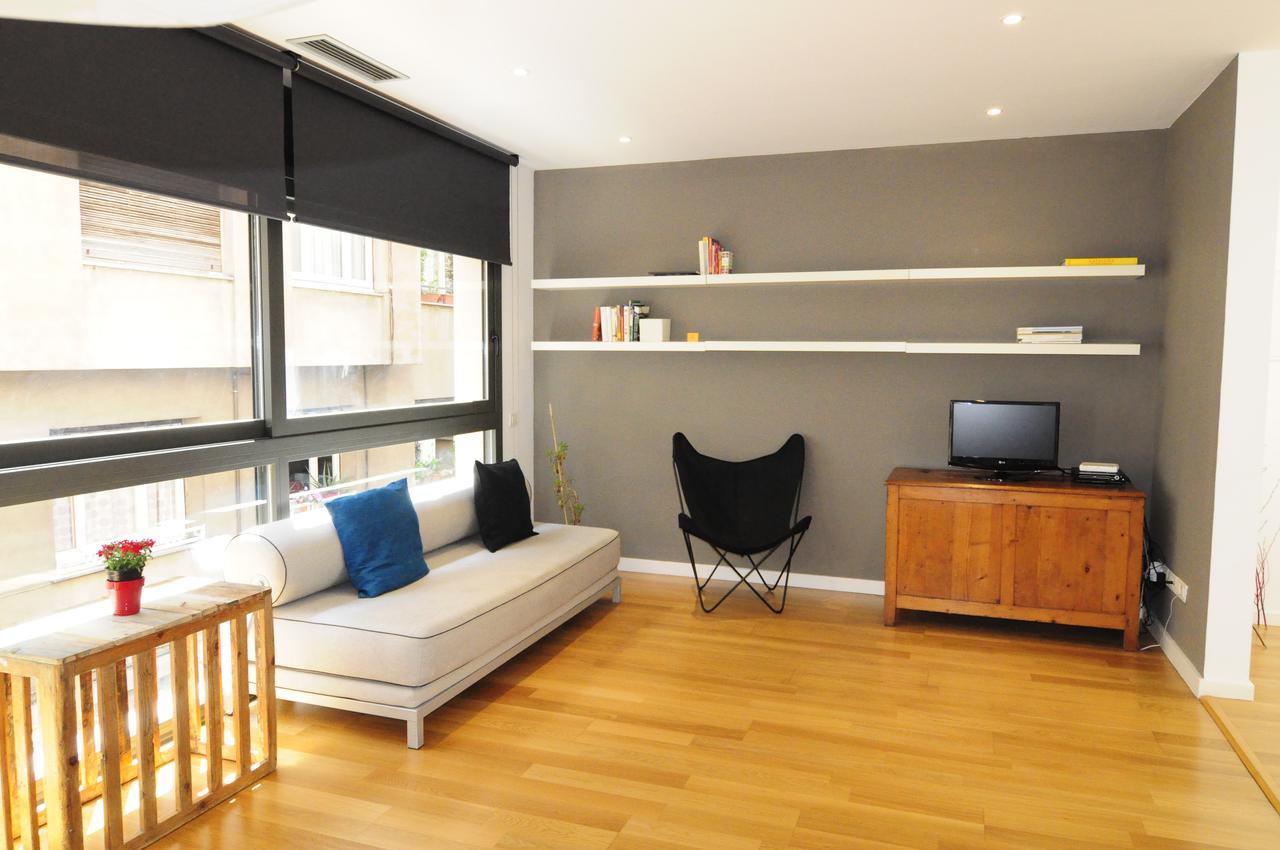 Rentbcn Gracia Deluxe Apartamento *