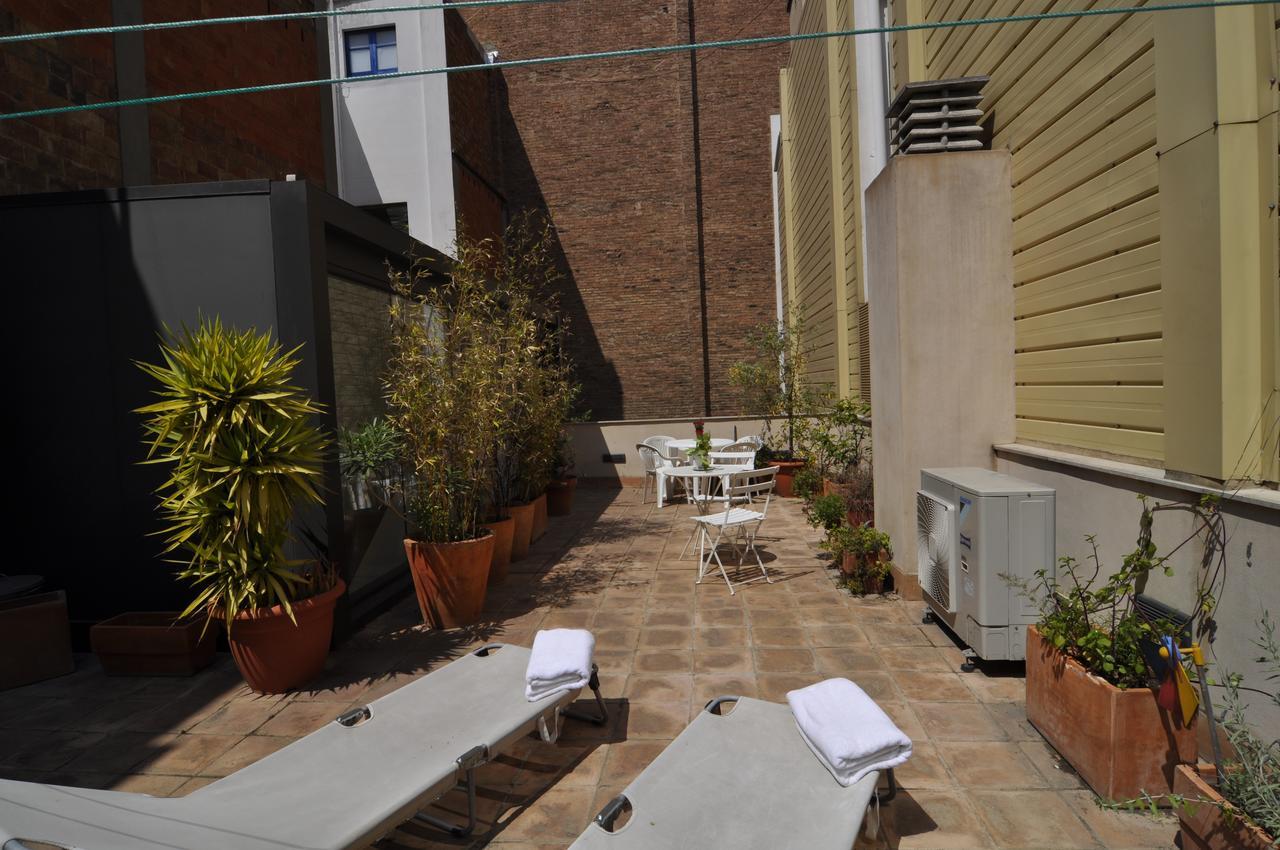 Rentbcn Gracia Deluxe Apartamento *