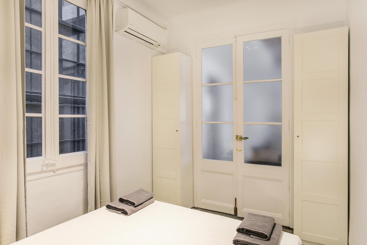 Large And Catalonia Square Apartamento Barcelona