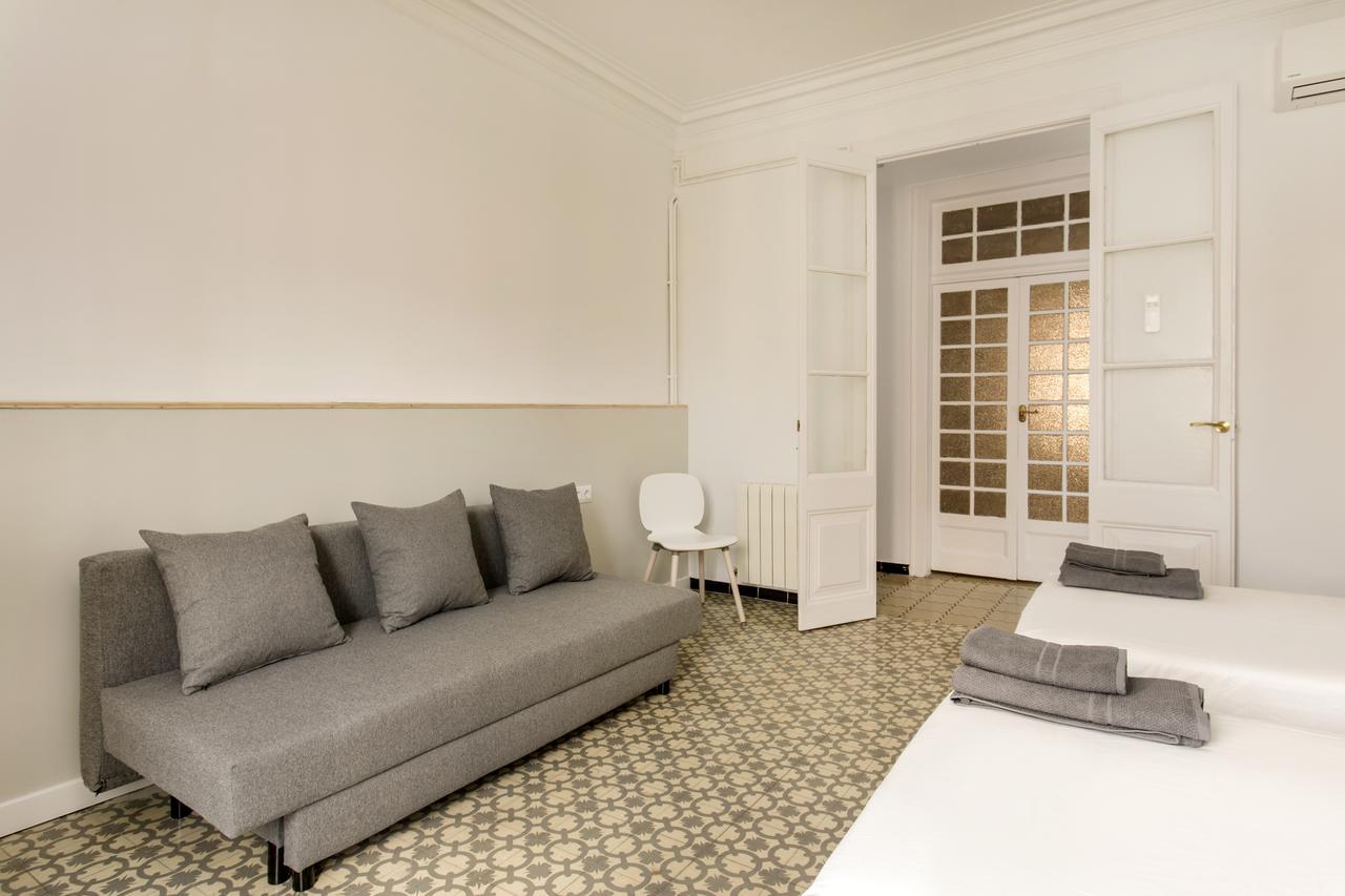 Large And Catalonia Square Apartamento Barcelona