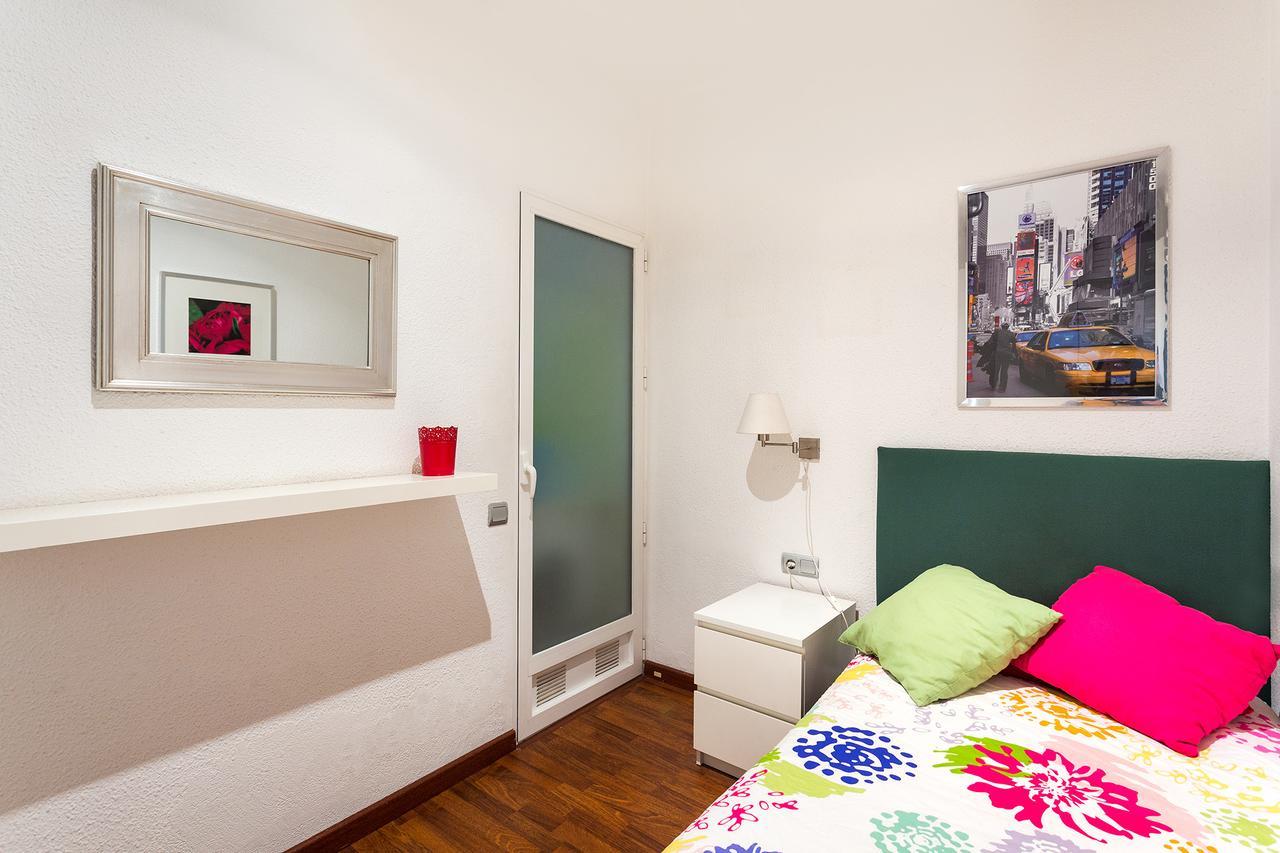 Apartment Oxis - Plaza Espana Fira