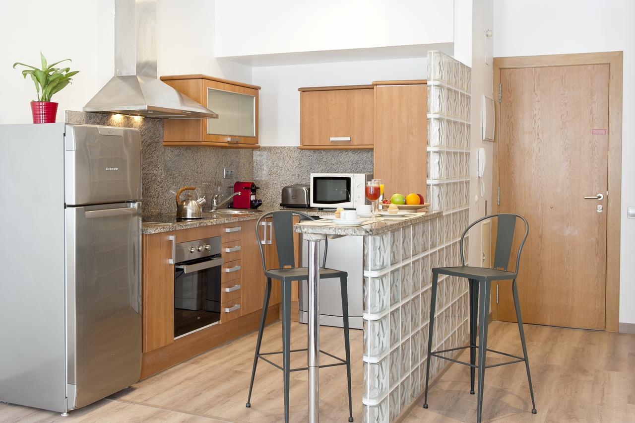 Mh S. Familia Apartment Barcelona
