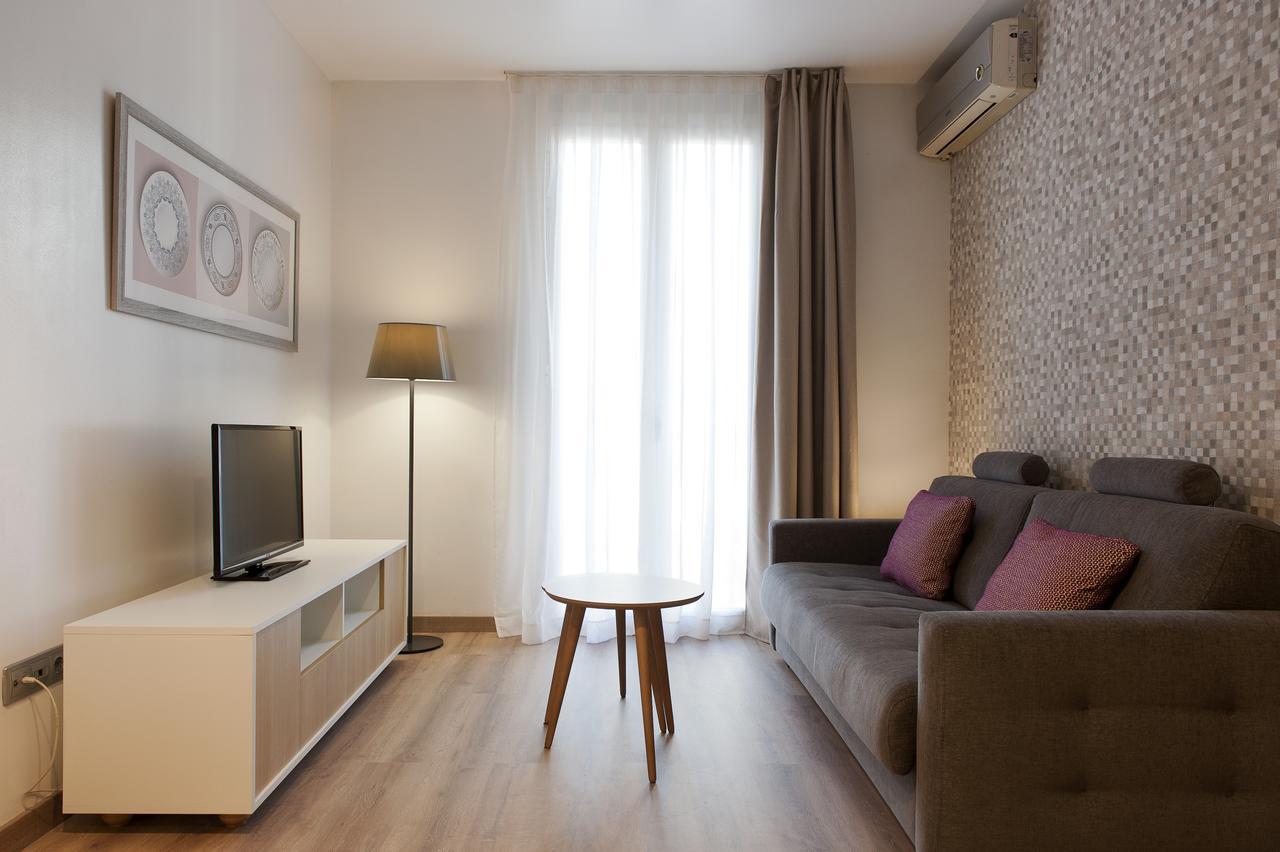Apartment Mh S. Familia *