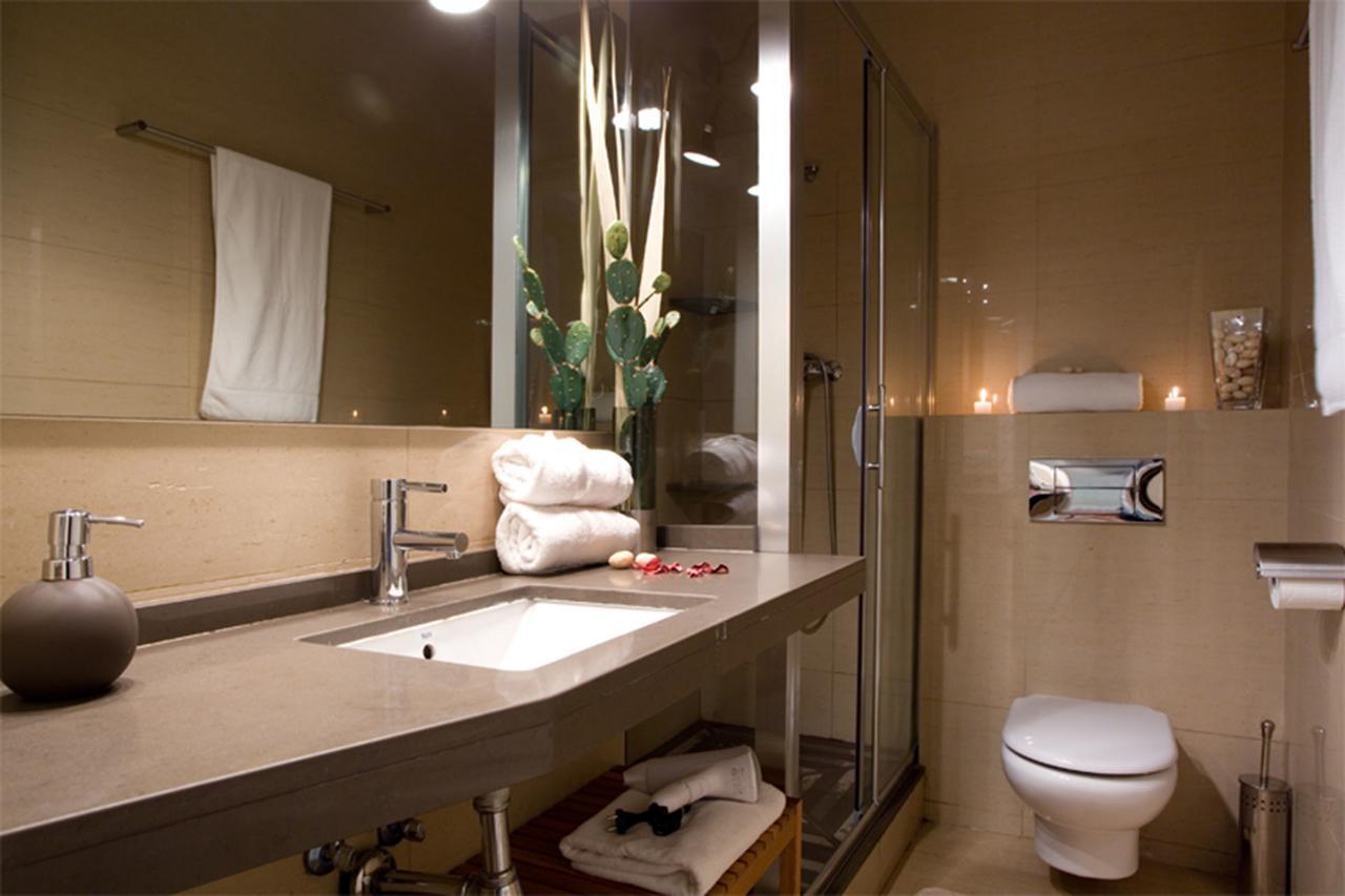Enjoybcn Coliseum Apartment *