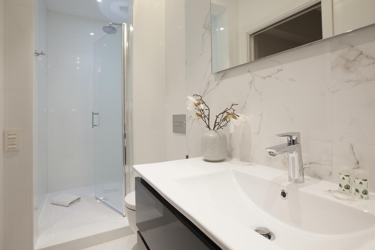 Rent Avenida Diagonal Apartment *