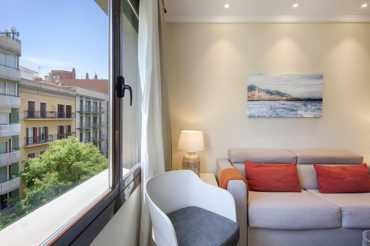 Apartment Eixample Building By Mercedes Heritage Barcelona