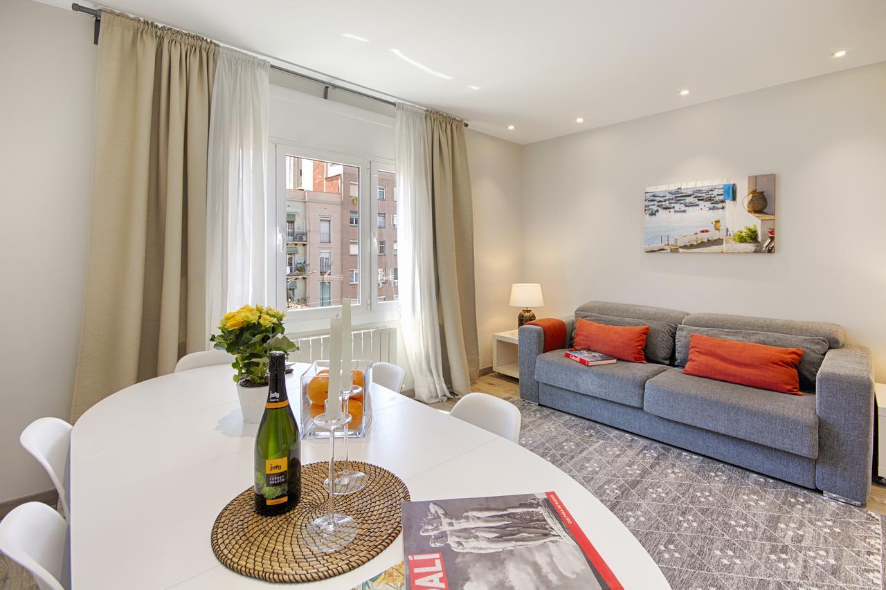 Apartment Eixample Building By Mercedes Heritage *