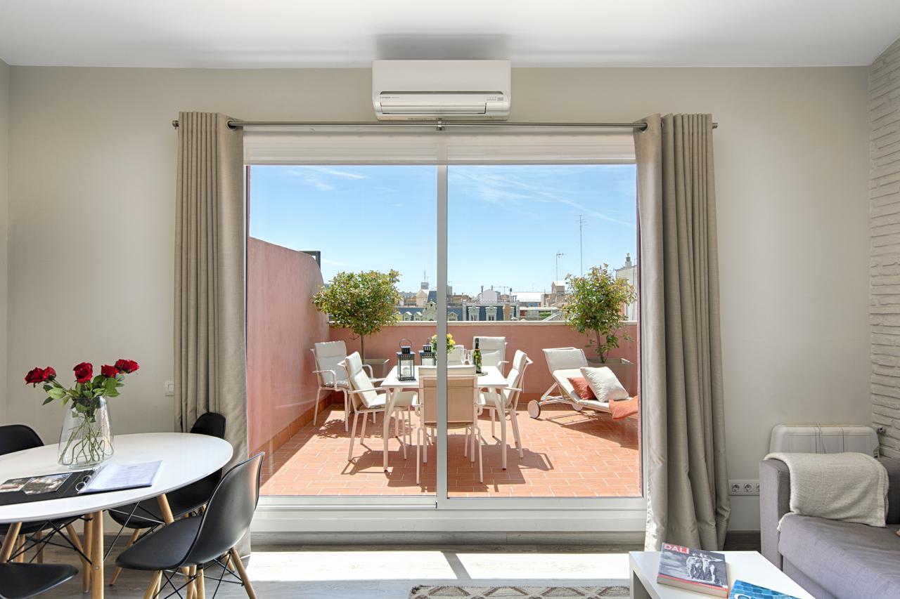 Eixample Building By Mercedes Heritage