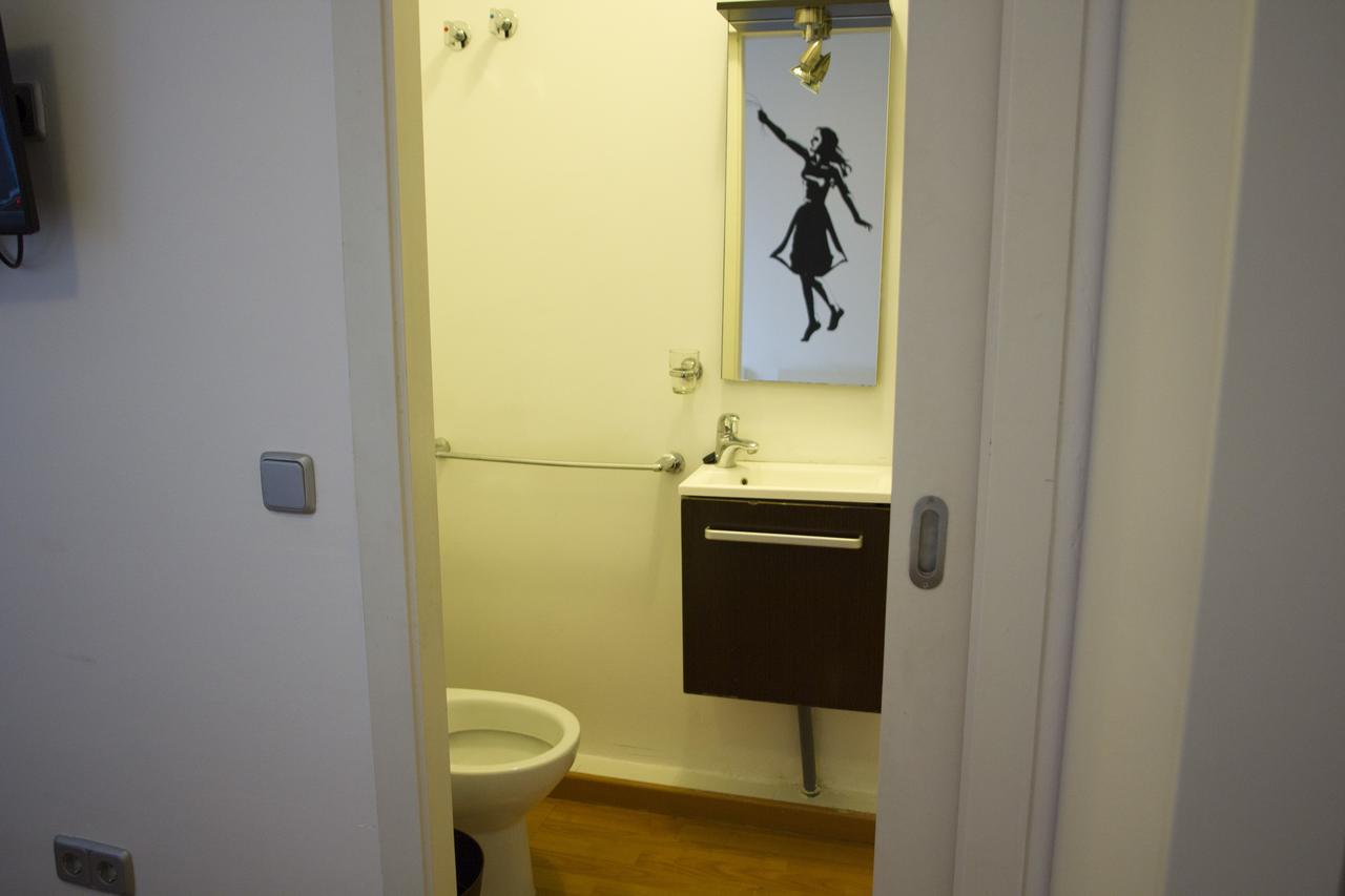Pensión Monrooms