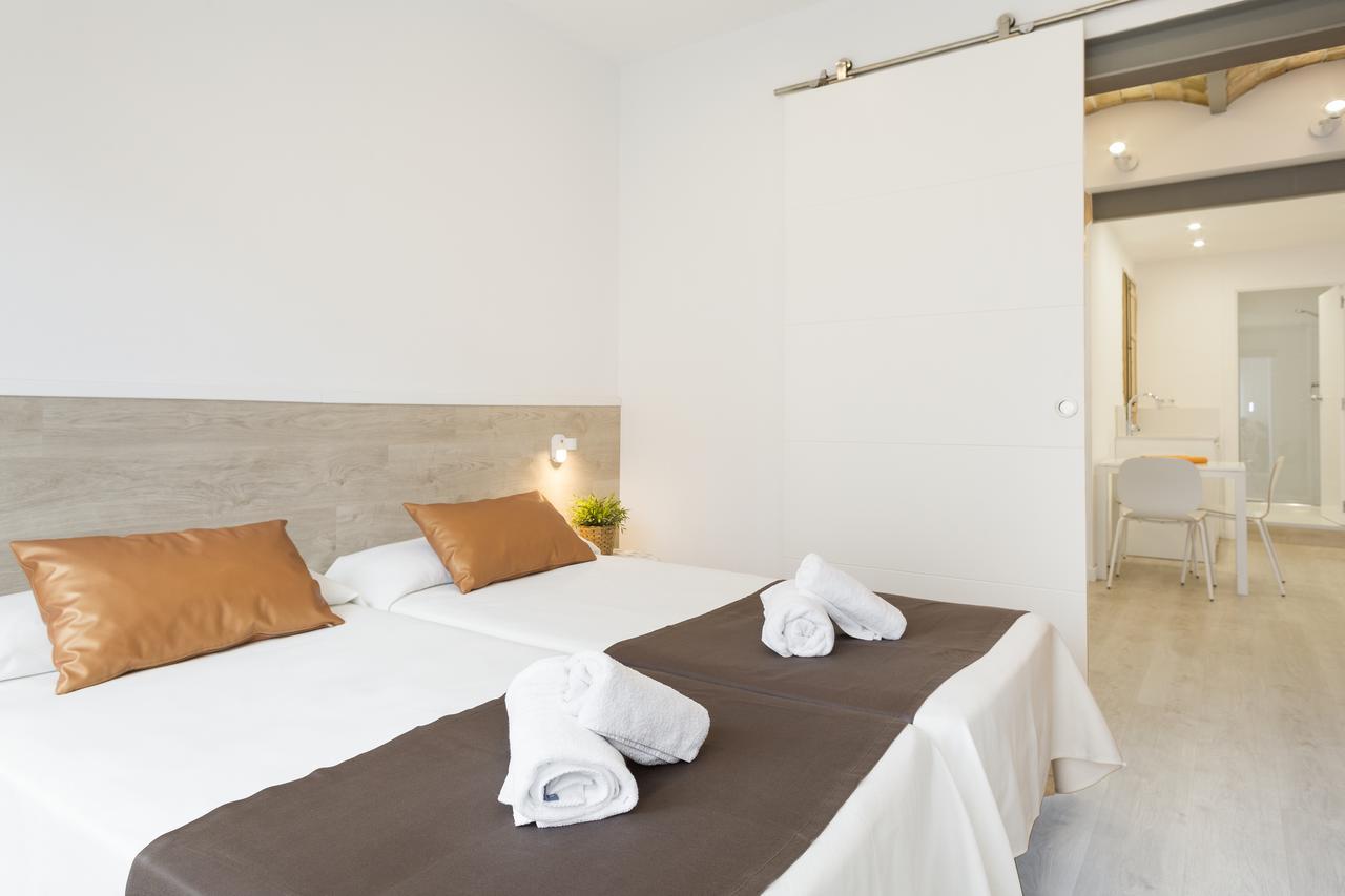 Bcnstop Sagrada Familia Apartahotel 3*