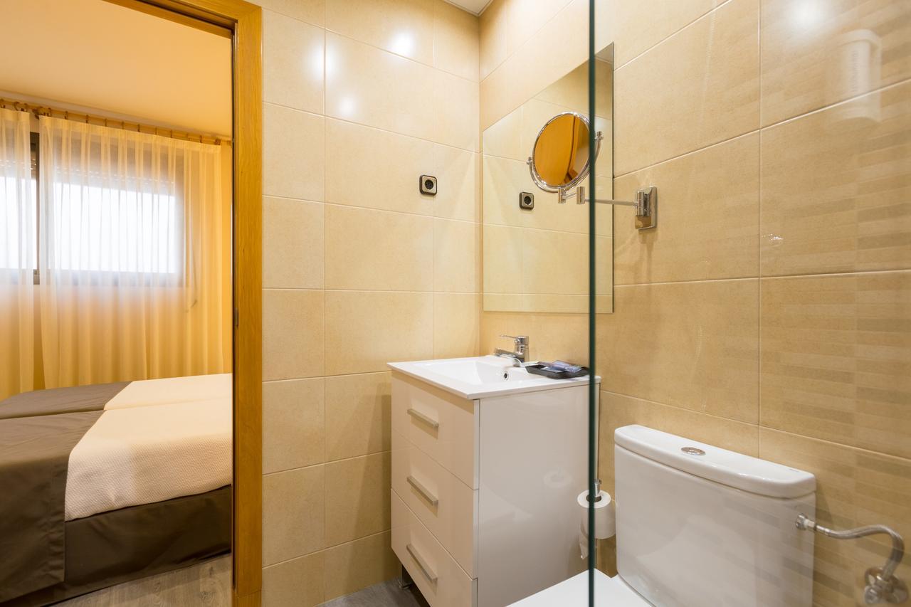Dv Apartahotel Barcelona