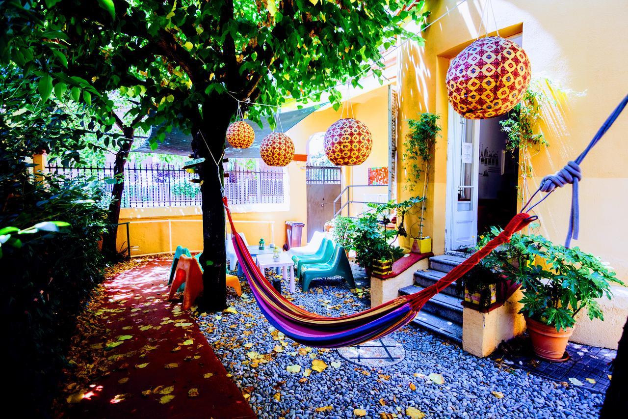 Hostal Garden House By Feetup Barcelona