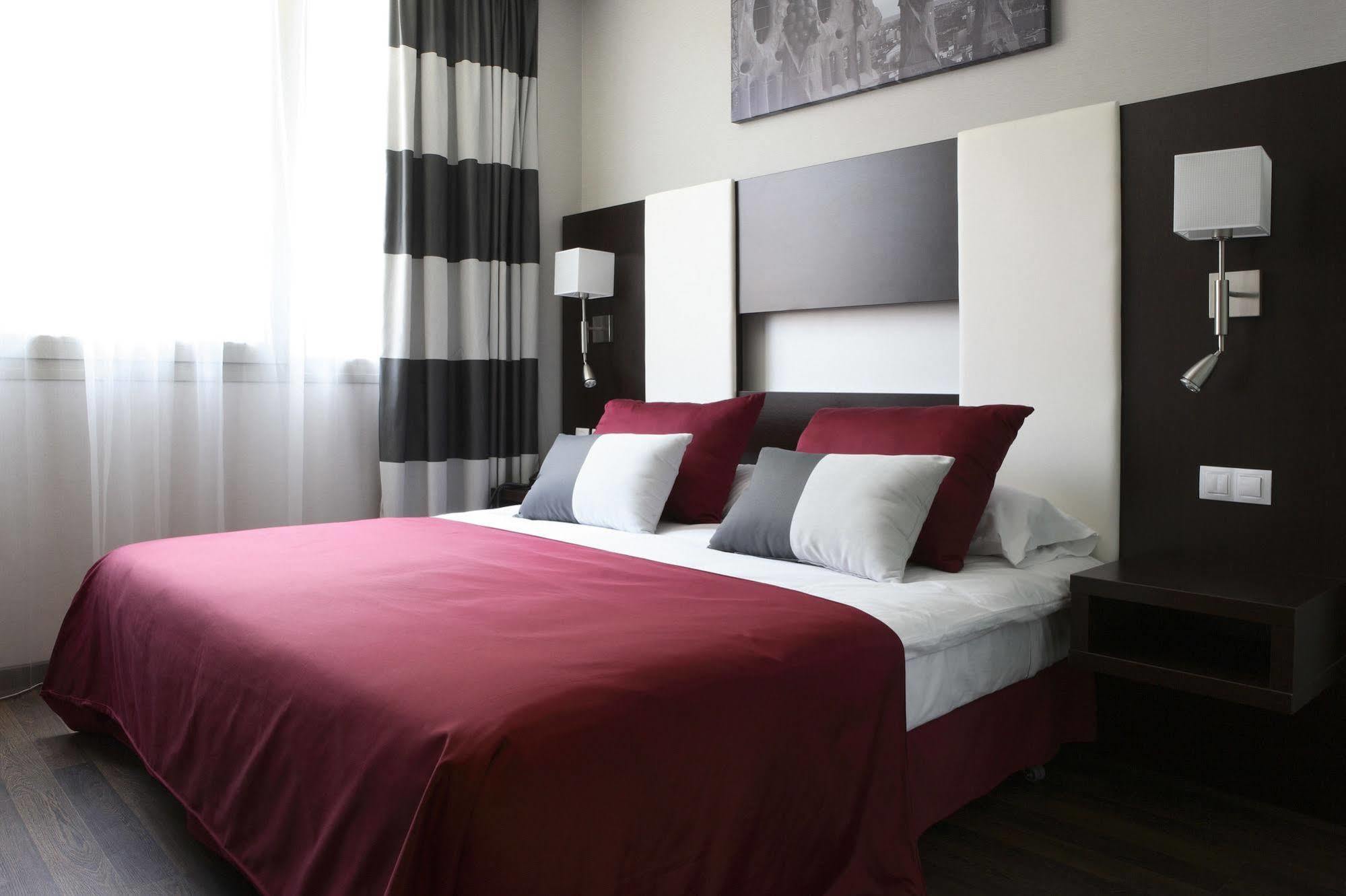 & Olimpica 4* Barcelona