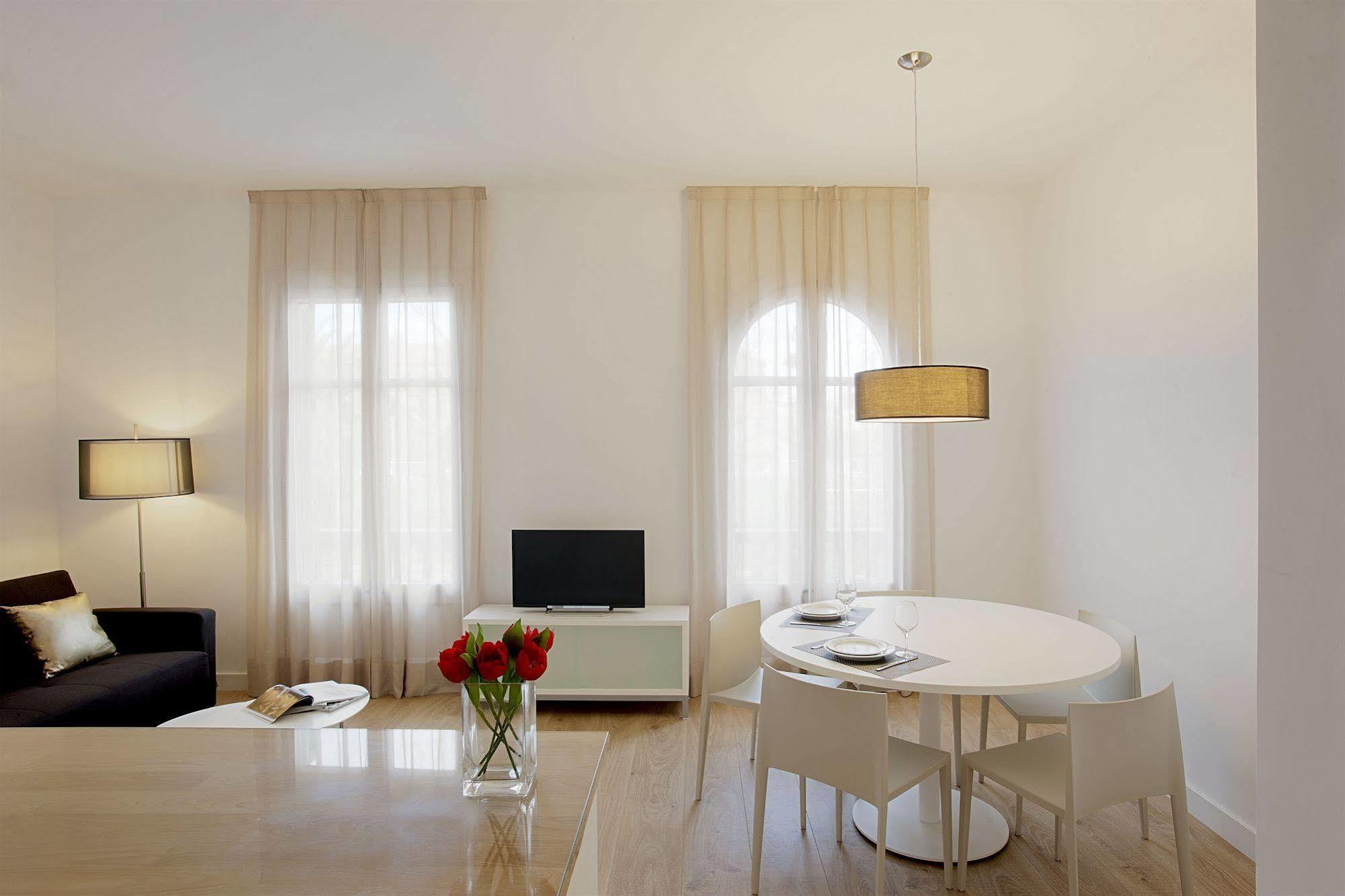 Apartamento Viladomat Barcelona