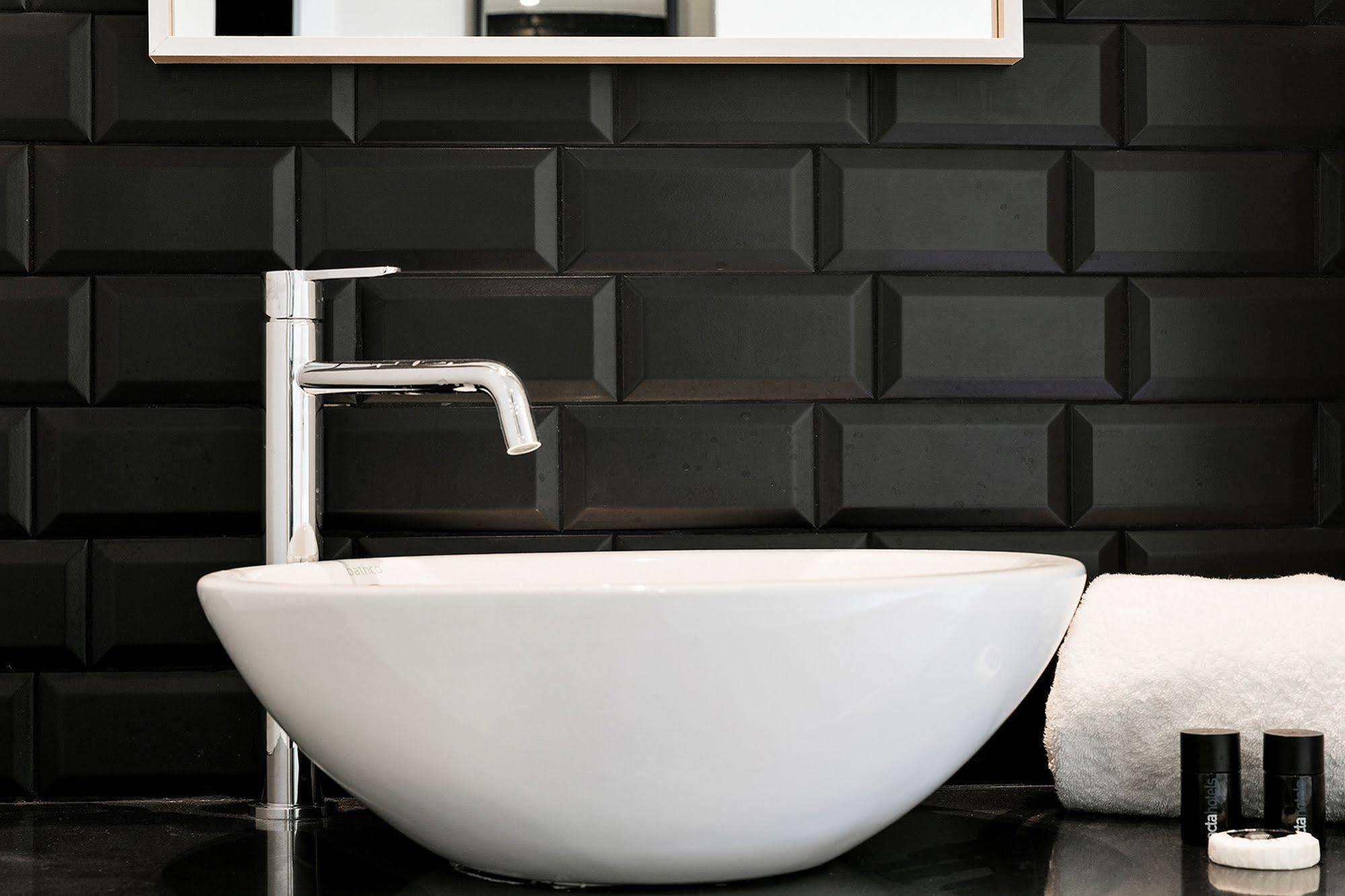 Acta Bcn 40 Hotel