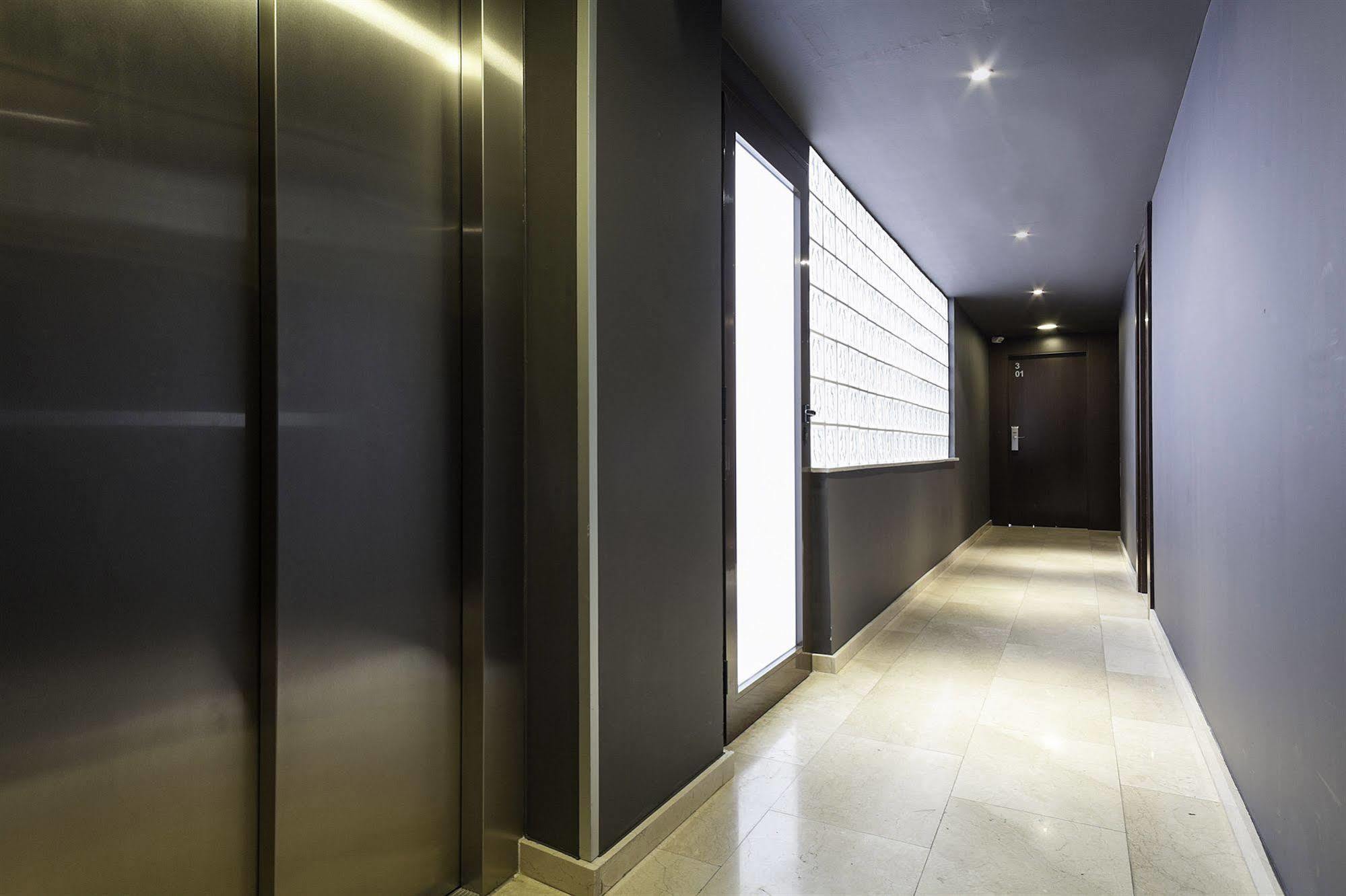 Acta Bcn 40 Hotel Barcelona